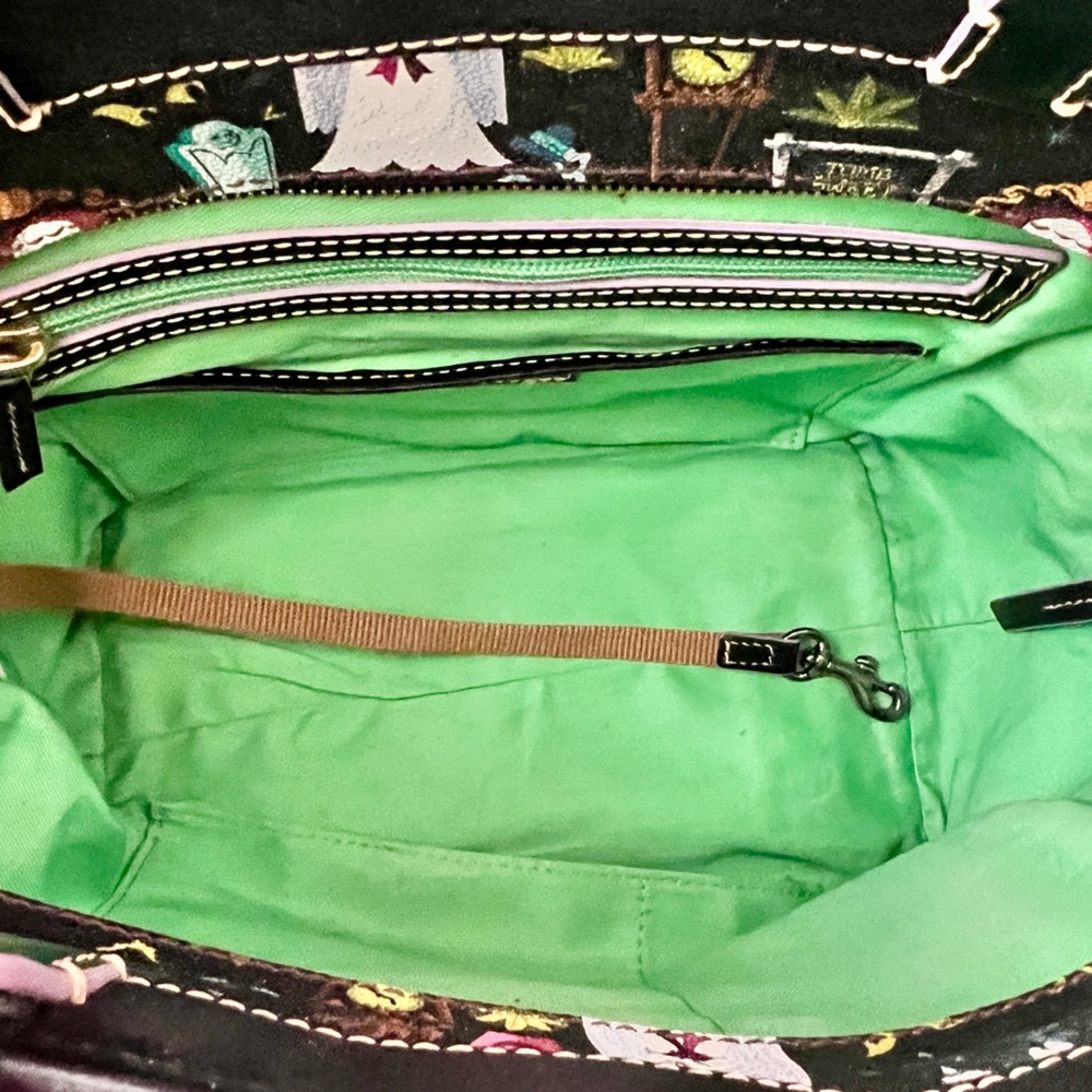Dooney & Bourke - Disney Haunted Mansion Handbag & Keychain Rare Black Retired - Picture 11 of 16